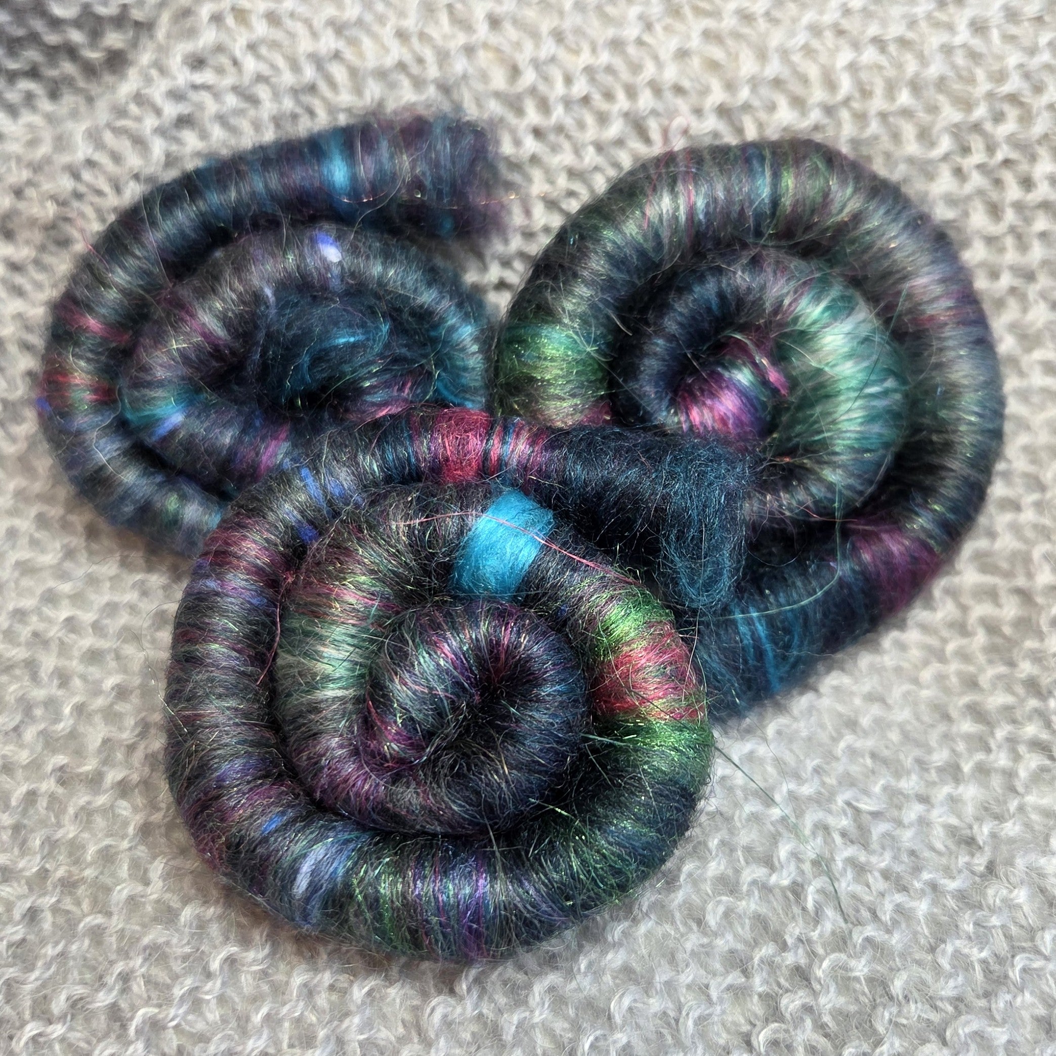 Feriesett: spinnfiber + liten handtein